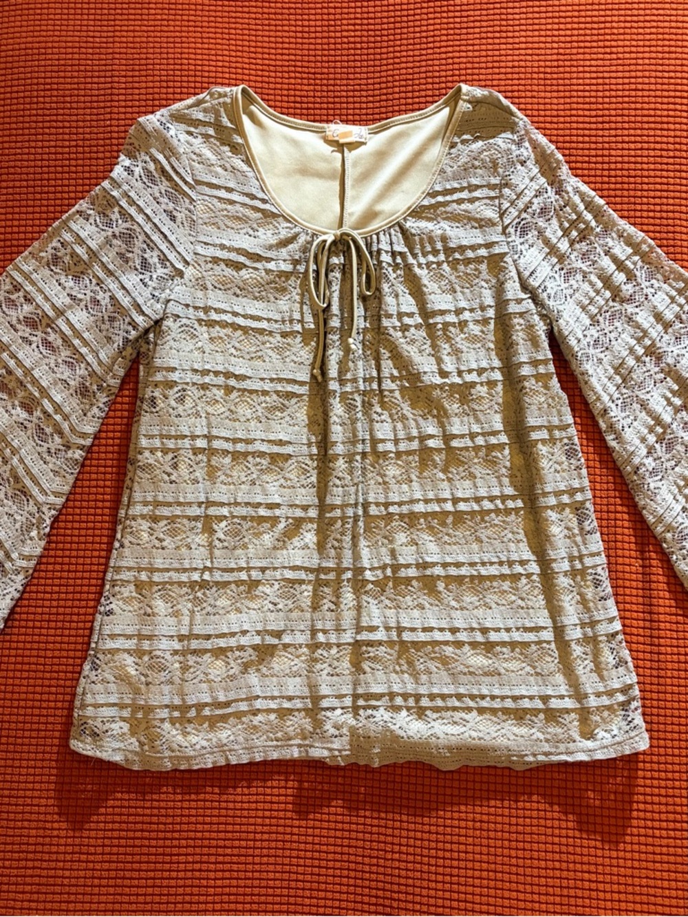 Women's Sage Green/Grey Lace Overlay Peasant Tunic Top w/ Tie. Lined size Large